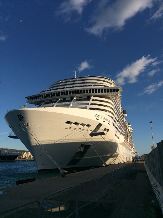La MSC Meraviglia nel porto di Civitavecchia